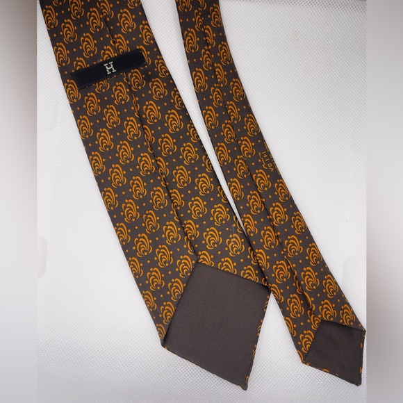 HERMES Silk Tie Luxury Made in Paris Orange Brown Floral Leaf - Picture 2 of 8